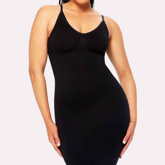 YITTY Smooth As Hell Shaping Dress - Picture 2 of 9